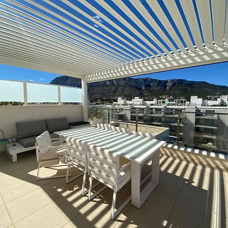 Atico Buen Vivir Con Gran Terraza Y Vistas Espectaculares En Marina Real Ii By Family Homes *
