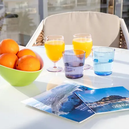 דירה Atico Buen Vivir Con Gran Terraza Y Vistas Espectaculares En Marina Real Ii By Family Homes דניה