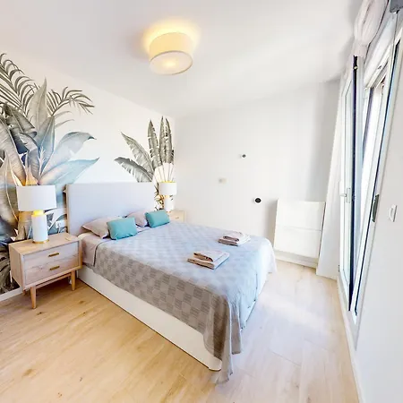 דירה Atico Buen Vivir Con Gran Terraza Y Vistas Espectaculares En Marina Real Ii By Family Homes