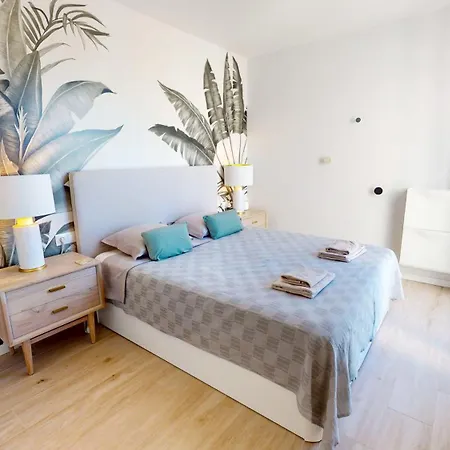 Atico Buen Vivir Con Gran Terraza Y Vistas Espectaculares En Marina Real Ii By Family Homes *